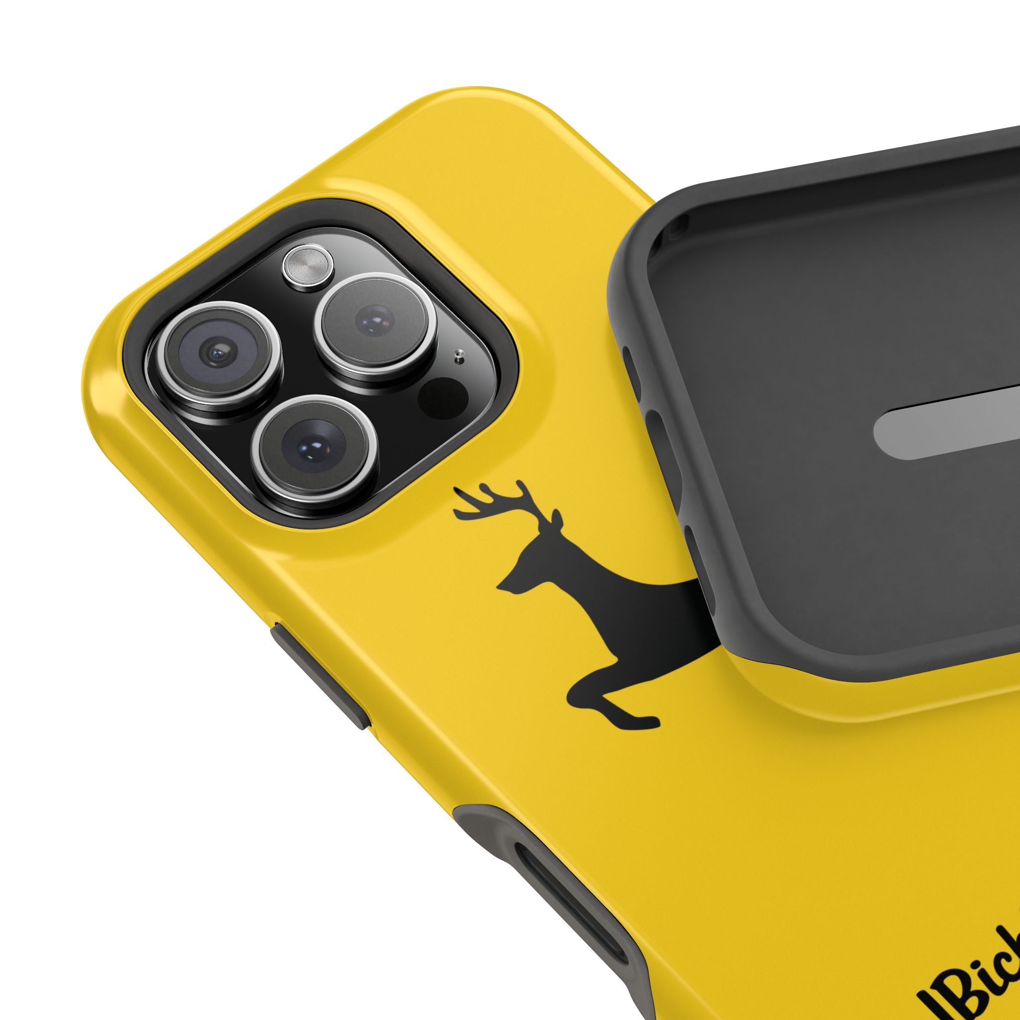 close up on camera Deer Crossing MagSafe iPhone Case