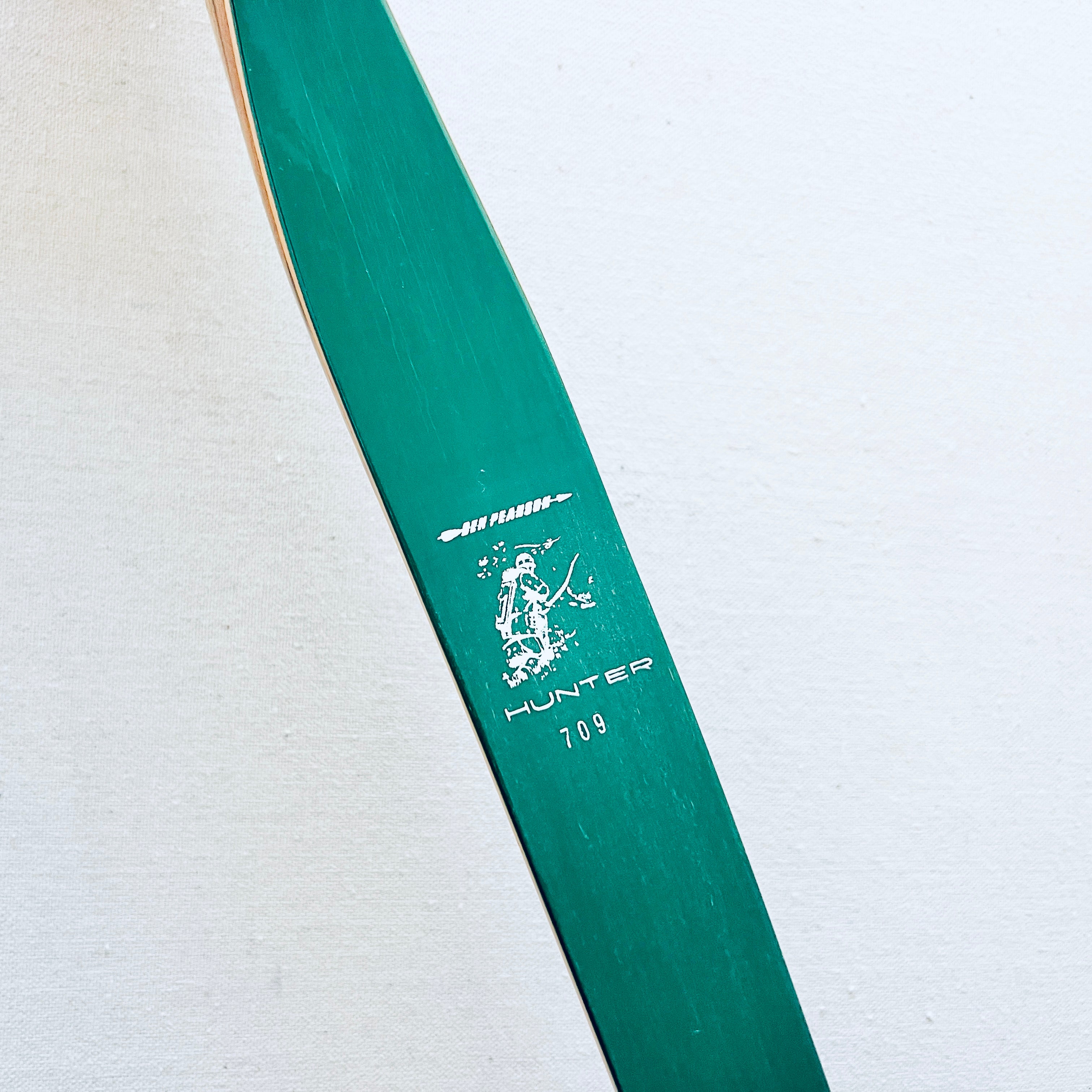 Vintage Ben Pearson 709 Hunter Recurve Bow collectible archery gear from classic era