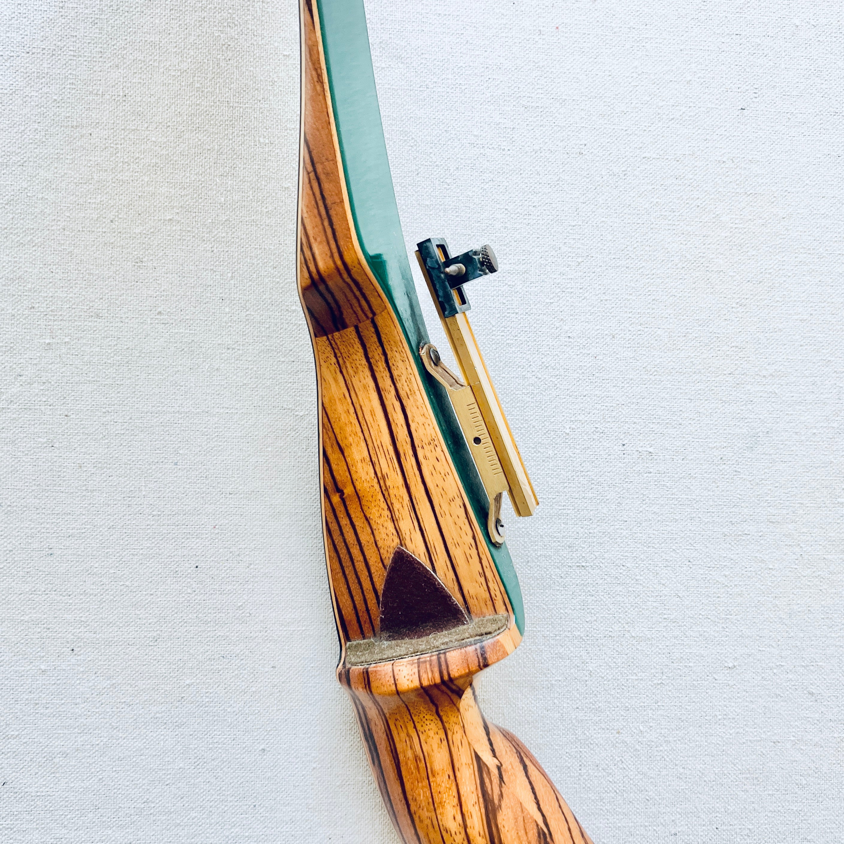 Brass sight mounted on Vintage Ben Pearson 709 Hunter Recurve Bow