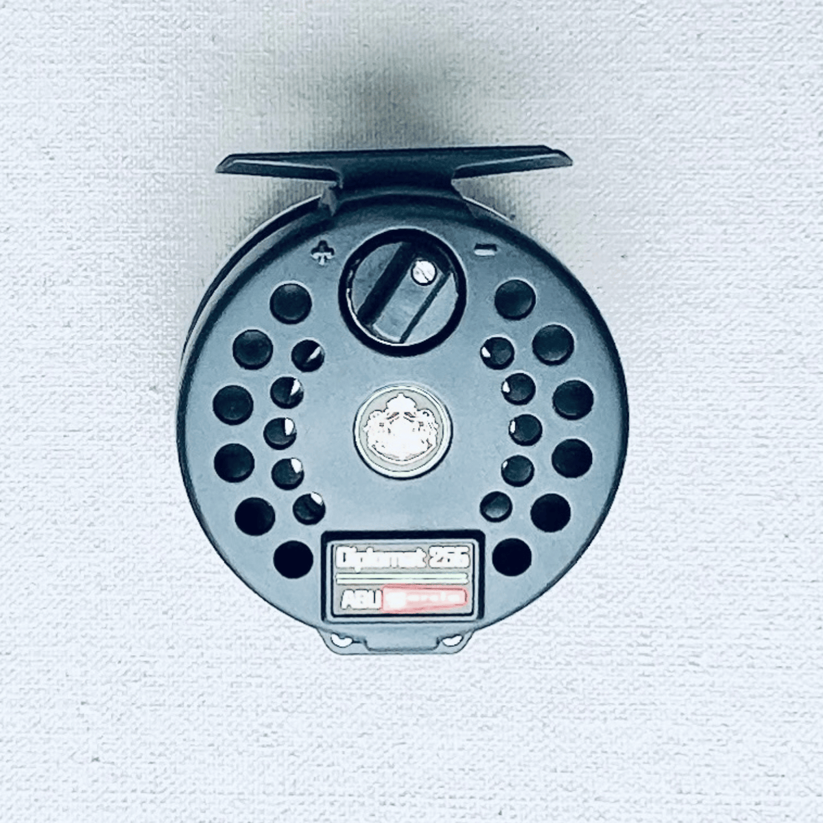 Abu Garcia Diplomat 256 fly reel back view