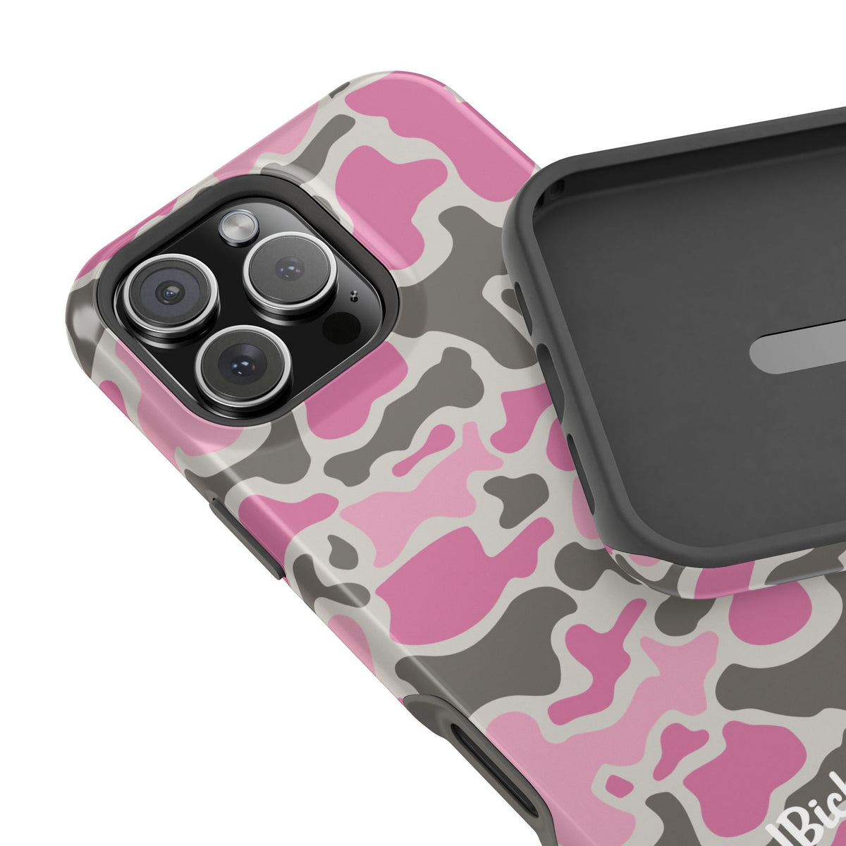 Pink Retro Duck Camo MagSafe iPhone Case