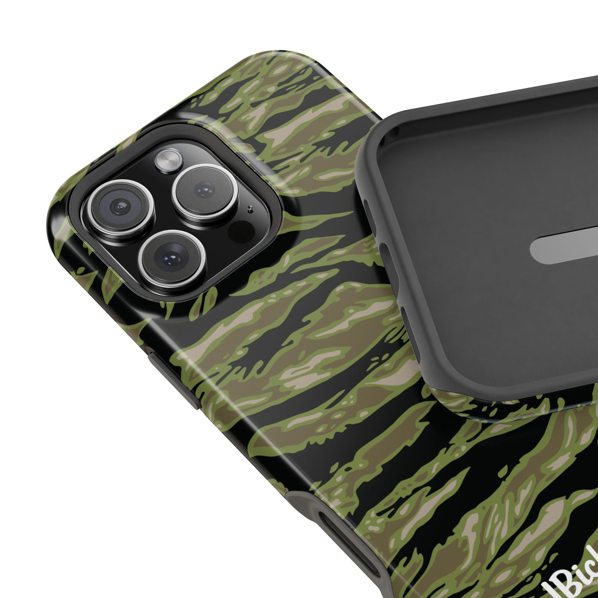 Retro Woodland Camo Tiger Stripe MagSafe iPhone Case
