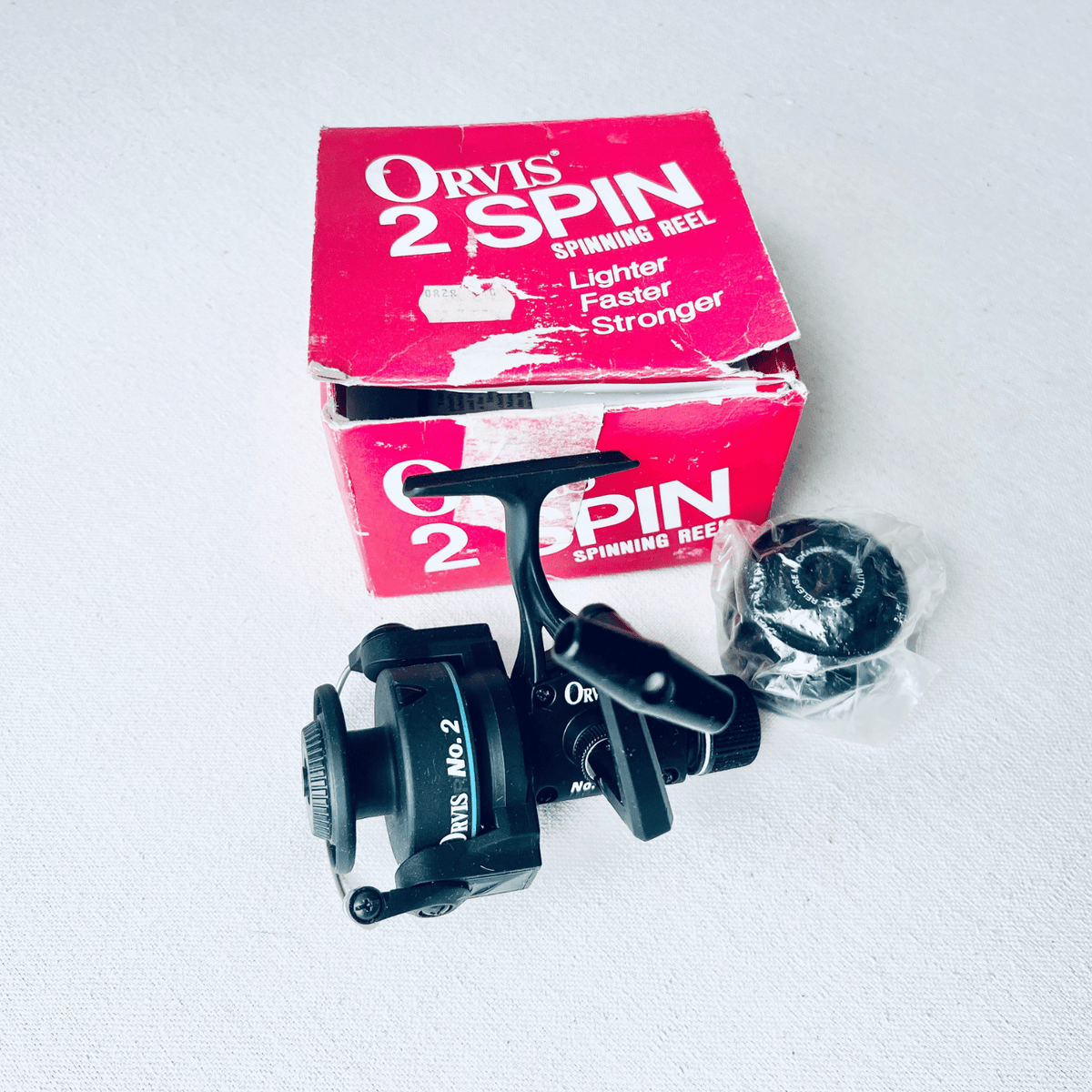 Orvis 2 Spin spinning reel with original box and paperwork