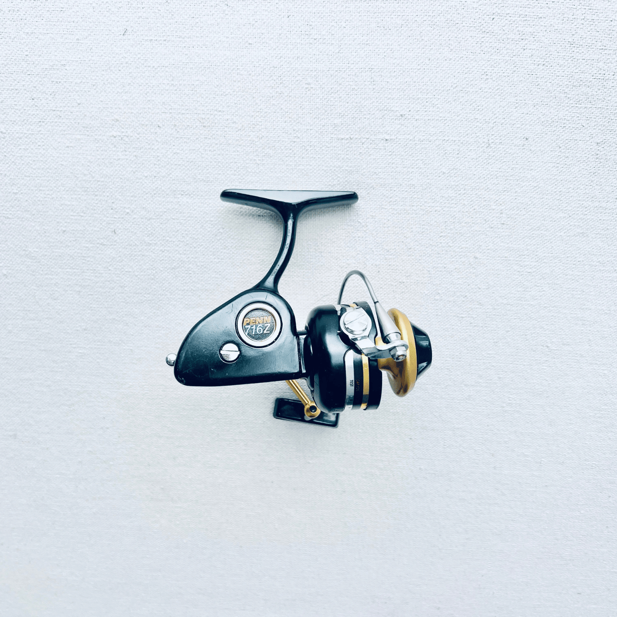 Penn Spinfisher 716Z spinning reel right view